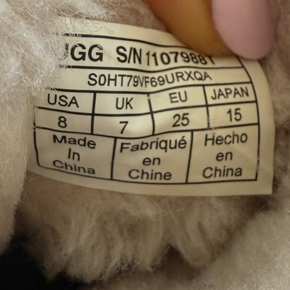 UGG Toddler Classic Short II Sequin Star Boots Pink Crystal | Girls Size 8 - Picture 9 of 9